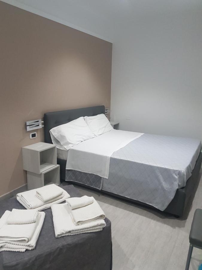 Alba De Mar B&B โรเซโต กาโป สปูลีโก ภายนอก รูปภาพ