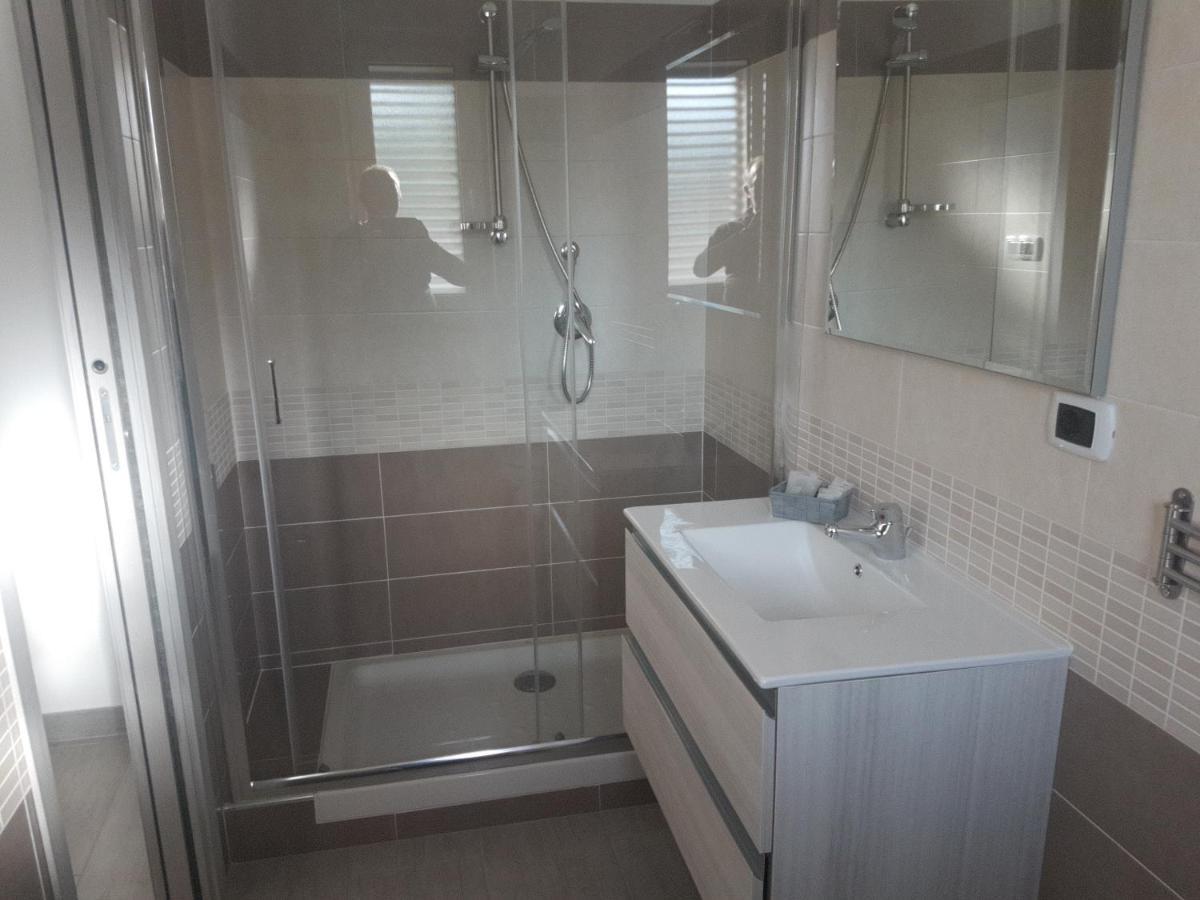 Alba De Mar B&B โรเซโต กาโป สปูลีโก ภายนอก รูปภาพ