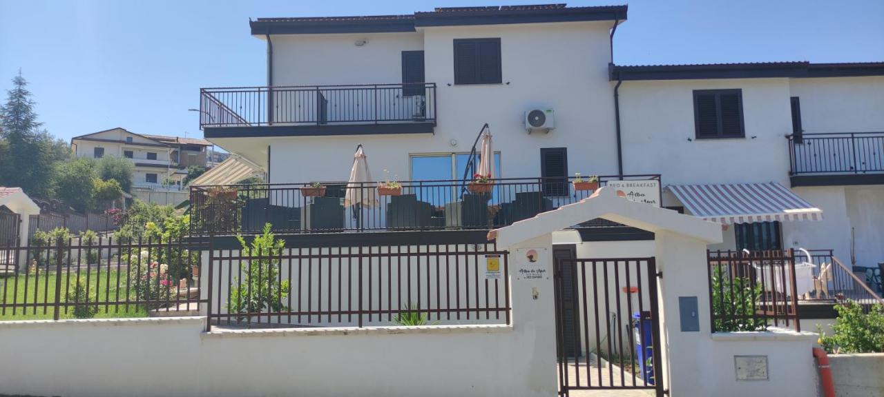 Alba De Mar B&B โรเซโต กาโป สปูลีโก ภายนอก รูปภาพ