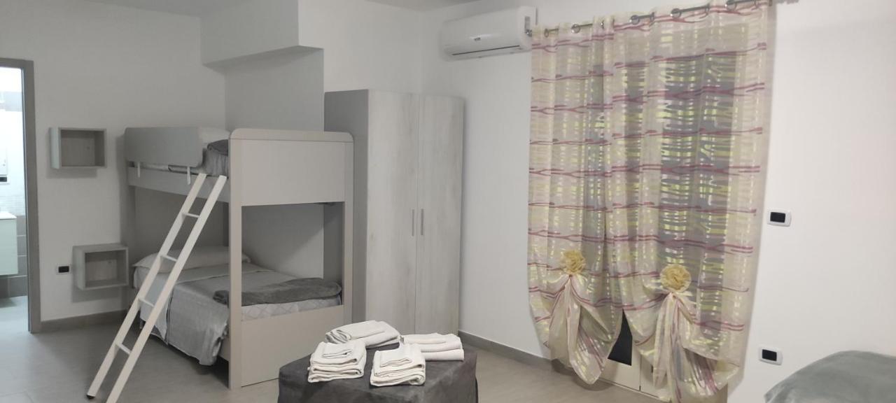 Alba De Mar B&B โรเซโต กาโป สปูลีโก ภายนอก รูปภาพ